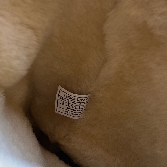 UGG Classic Tall Boots - Picture 8 of 8